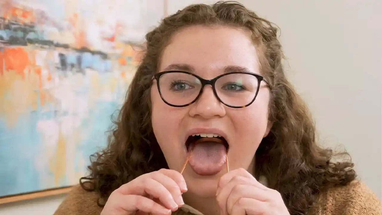 Copper vs. Stainless Steel Tongue Scraper: Which Is Actually Better?